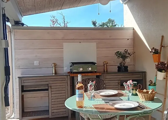 Petite Maison 2 Personnes, 3 Etoiles, 900m * Six-Fours-les-Plages